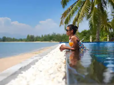 Sara Beachfront Boutique Resort - 5