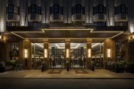 Hilton Vienna Plaza - 0