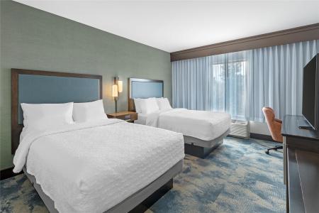 Hampton Inn & Suites Bend - 44