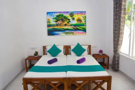 Di Sicuro Tourist Inn - 33