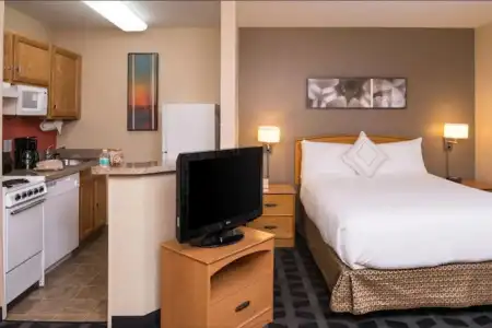 TownePlace Suites By Marriott Anaheim Maingate Near Angel Stadium - 3