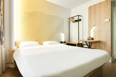 B&B Reims Bezannes - 21