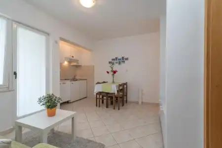 Apartments Vojin - 128