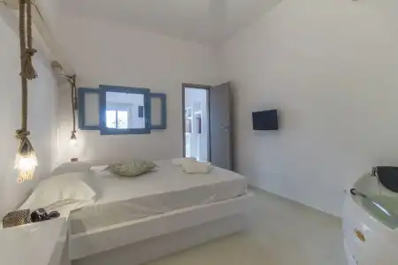 Birikos Studios & Apartments - 35