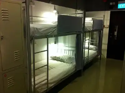 Royal Hostel Singapore - 4