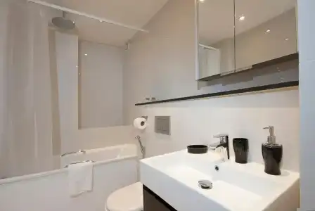 Manson Place - 209
