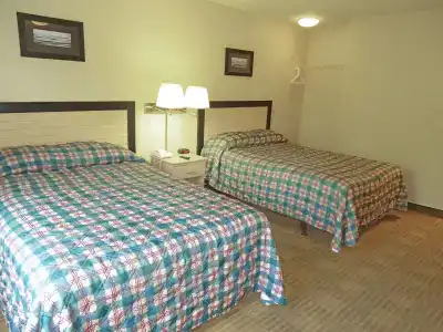 Suburban Studios Winston Salem-University Parkway - 5