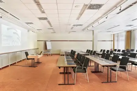 Courtyard by Marriott Dresden - 11