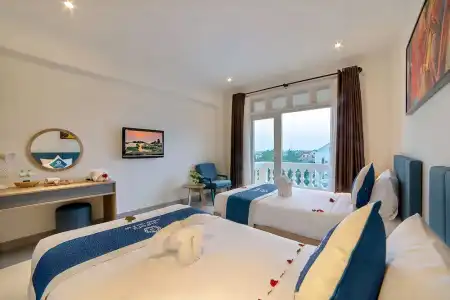 Aurora Riverside and Spa - 86