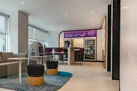 Yotel - 38
