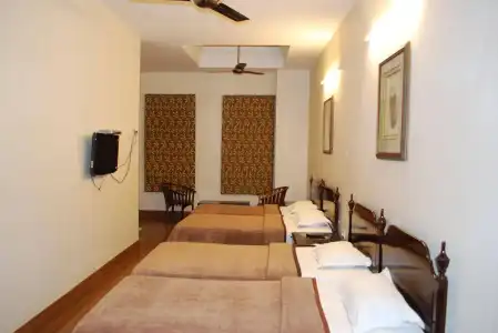 H R Palace - 11