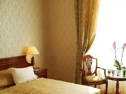 Bristol Palace - 2