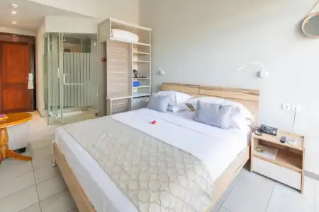 Le Peninsula Bay Beach Resort & Spa - 58