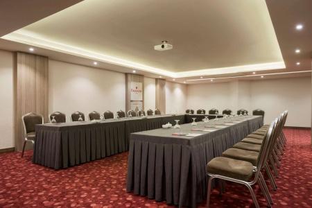 Ramada by Wyndham Mersin - 12
