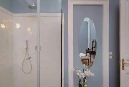 Noble Suites - 28