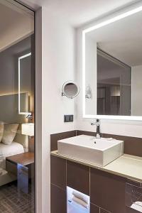 Courtyard Wolfsburg - 27