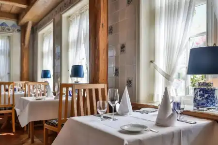 & Restaurant Jörg Müller - 11