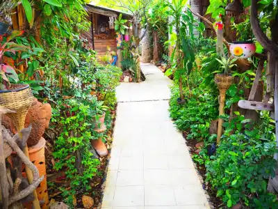 Three J Guesthouse - 27