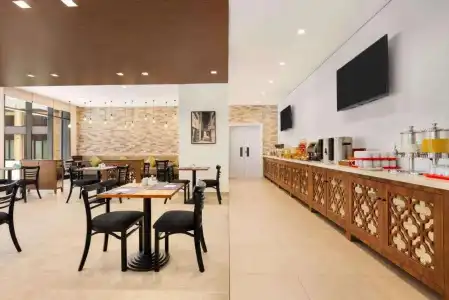 Ibis Styles Dubai Gold District - 27