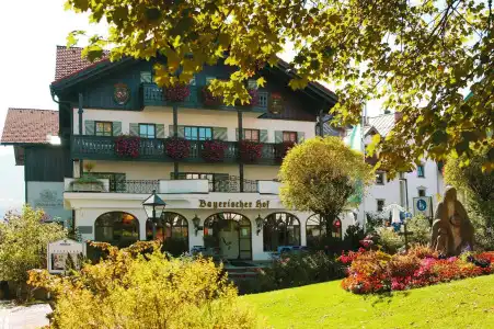Bayerischer Hof - 18
