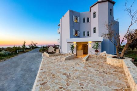 Pinelopi Beach Suites - 14