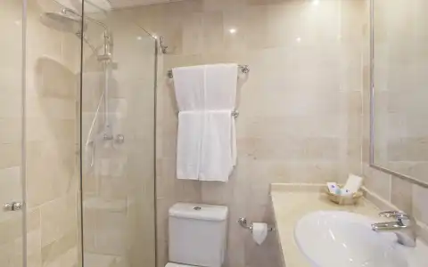 Sunset Beach Club Apartments - 17