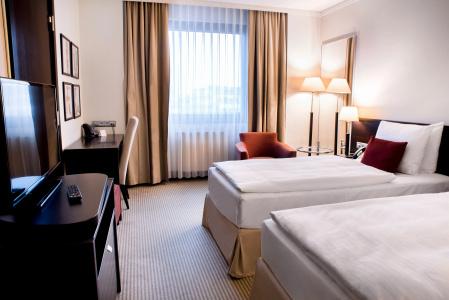 Crowne Plaza Bratislava by IHG - 6