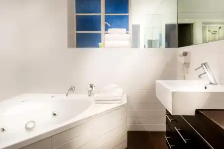 Crest on Barkly Serviced Apartments - 42