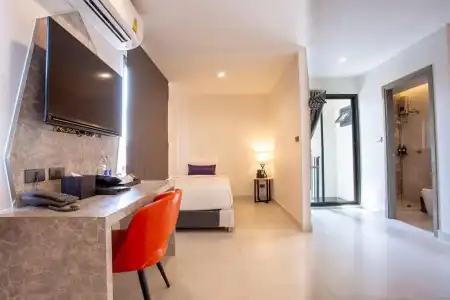 Spittze Pratunam - 5