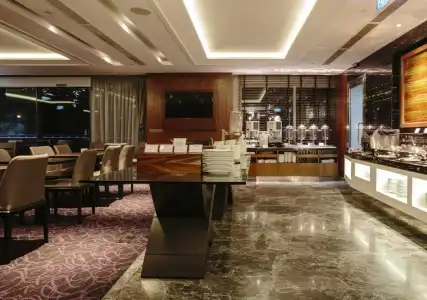 Aqueen Paya Lebar - 28