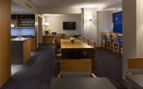 Hyatt Regency Vancouver - 14