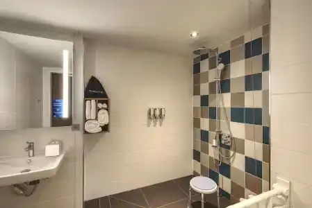 Hampton by Hilton Dusseldorf City Centre - 77
