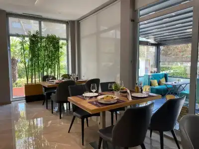Doanesia Premium And Spa Tirana - 20