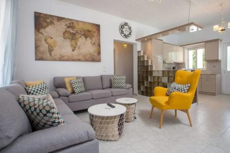 Vanik Suites - 127