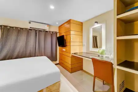 UPARs Sukhumvit 11 Nana - 87