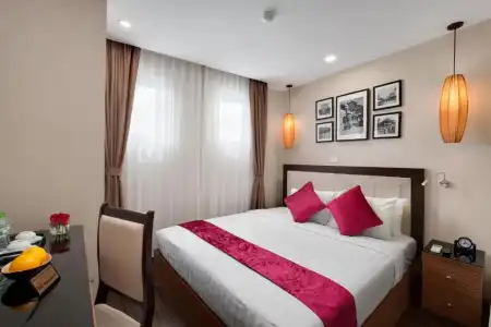 Golden Moon Suite - 66