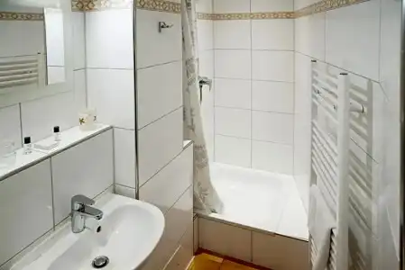 Barcelona Bed & Breakfast - 22