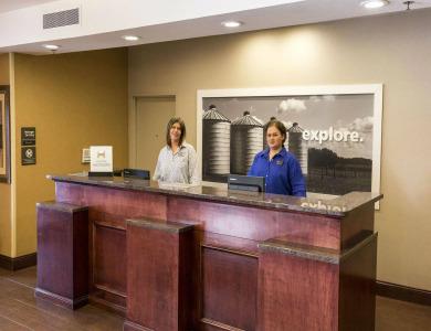 Hampton Inn Bismarck - 29