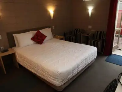 Epsom Motel - 68
