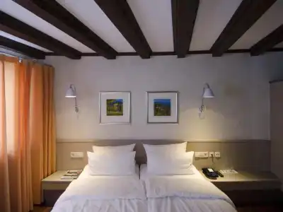 DORMERO Schwäbisch Hall - 60