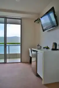 Cairns Private Apartments - 29