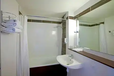 Sure by Best Western Biarritz Aeroport - 47