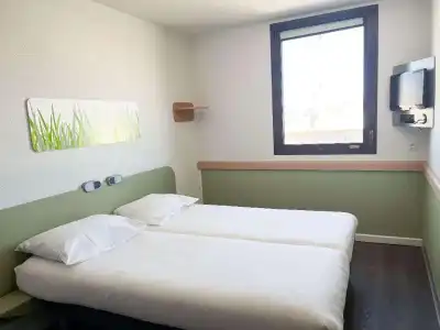 ibis budget Nimes Centre Gare - 4