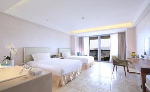 Phoenix Island Resort Sanya - 4