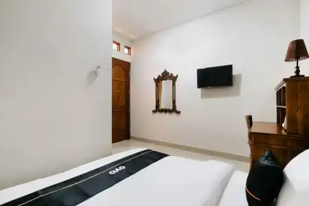 OYO 3468 Ndalem Gusti Ayu - 18