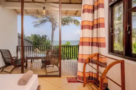 Central Beach Inn - 121