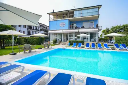 His Sirmione - Lakeview Pool - 24