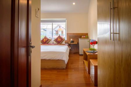Robins Villa - 1