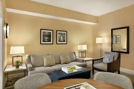 Hilton Ocean City Oceanfront Suites - 70