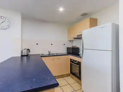 Bella Mare Beachside Apartments - 56